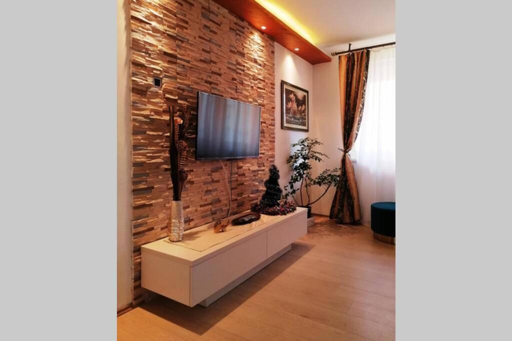 Oasis Felix Apartment Beograd Eksteriør bilde